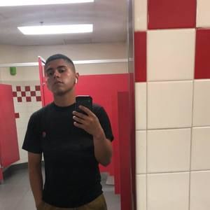 Meet your Posher, Isaiah